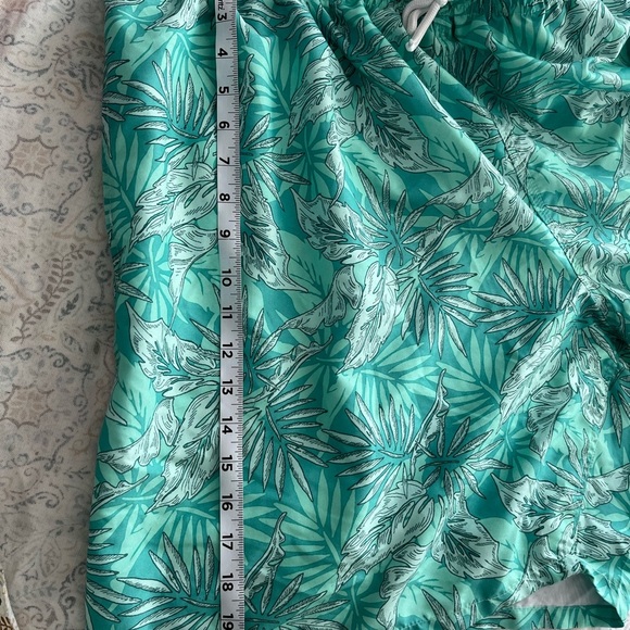 Saddlebred Green Swim Trunks Quick-Drying Elastic Waist - Picture 9 of 9